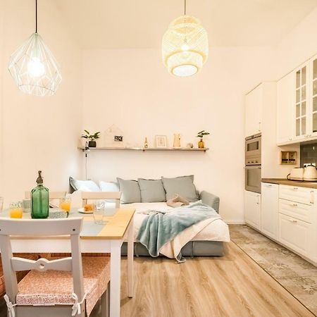 St Stephen Boulevard Apartment Next To Danube Budapest Bagian luar foto