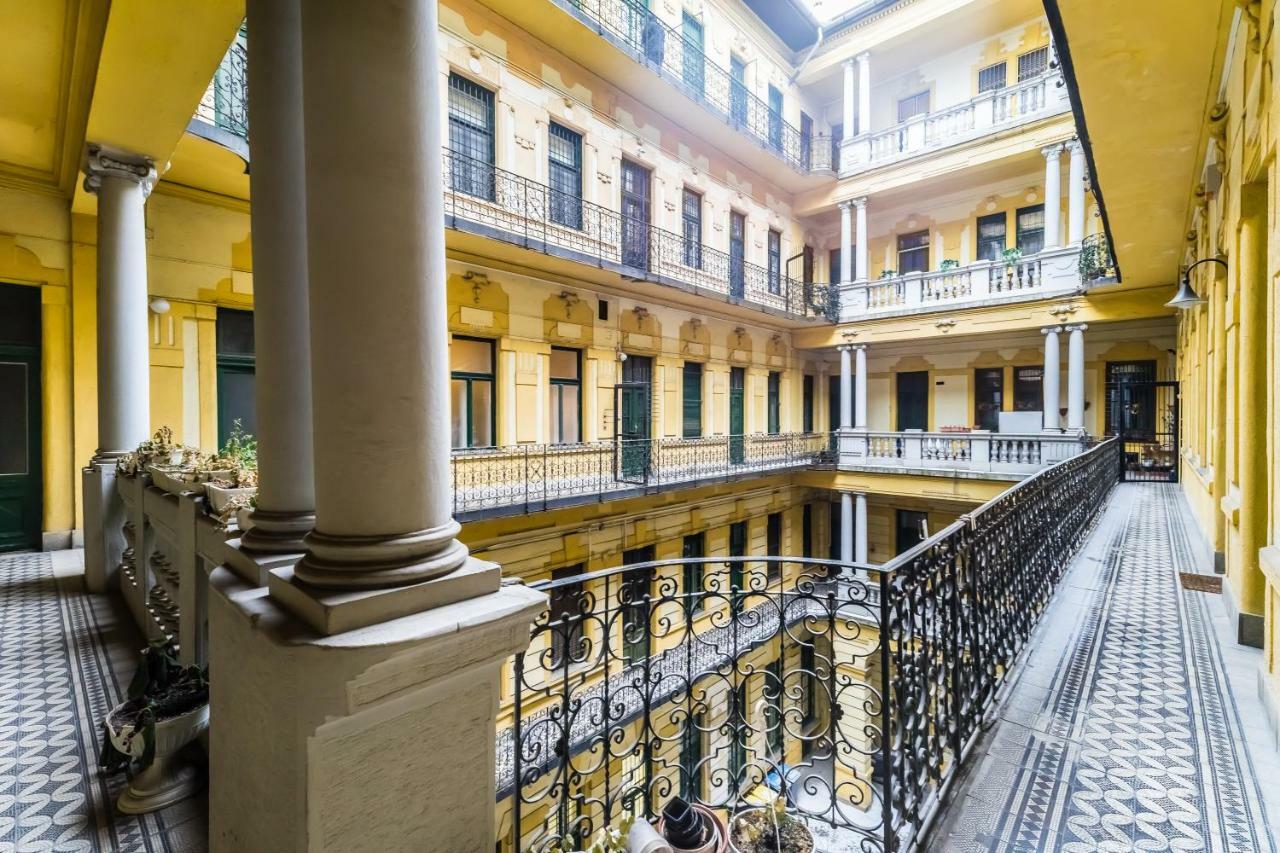 St Stephen Boulevard Apartment Next To Danube Budapest Bagian luar foto